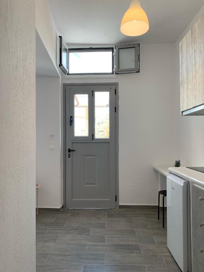 Juli'S Suites Mérichas المظهر الخارجي الصورة