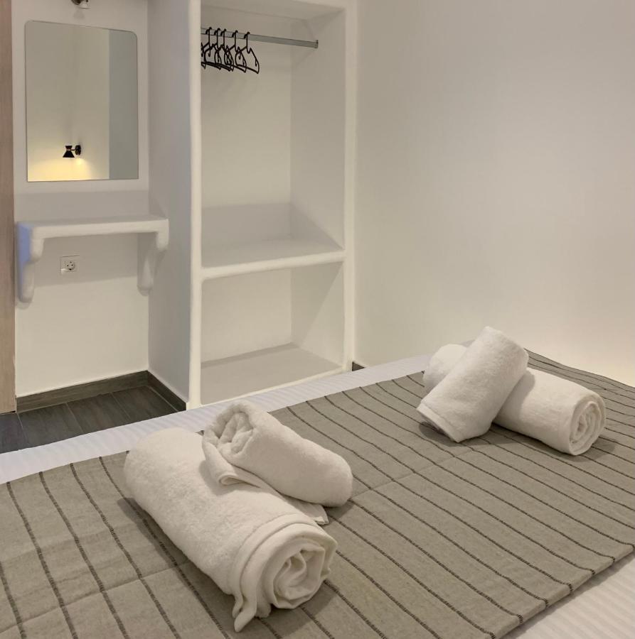 Juli'S Suites Mérichas المظهر الخارجي الصورة