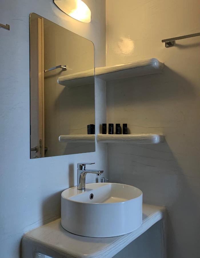 Juli'S Suites Mérichas المظهر الخارجي الصورة